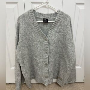 Oversized grey fuzzy cardigan girlcrush size large